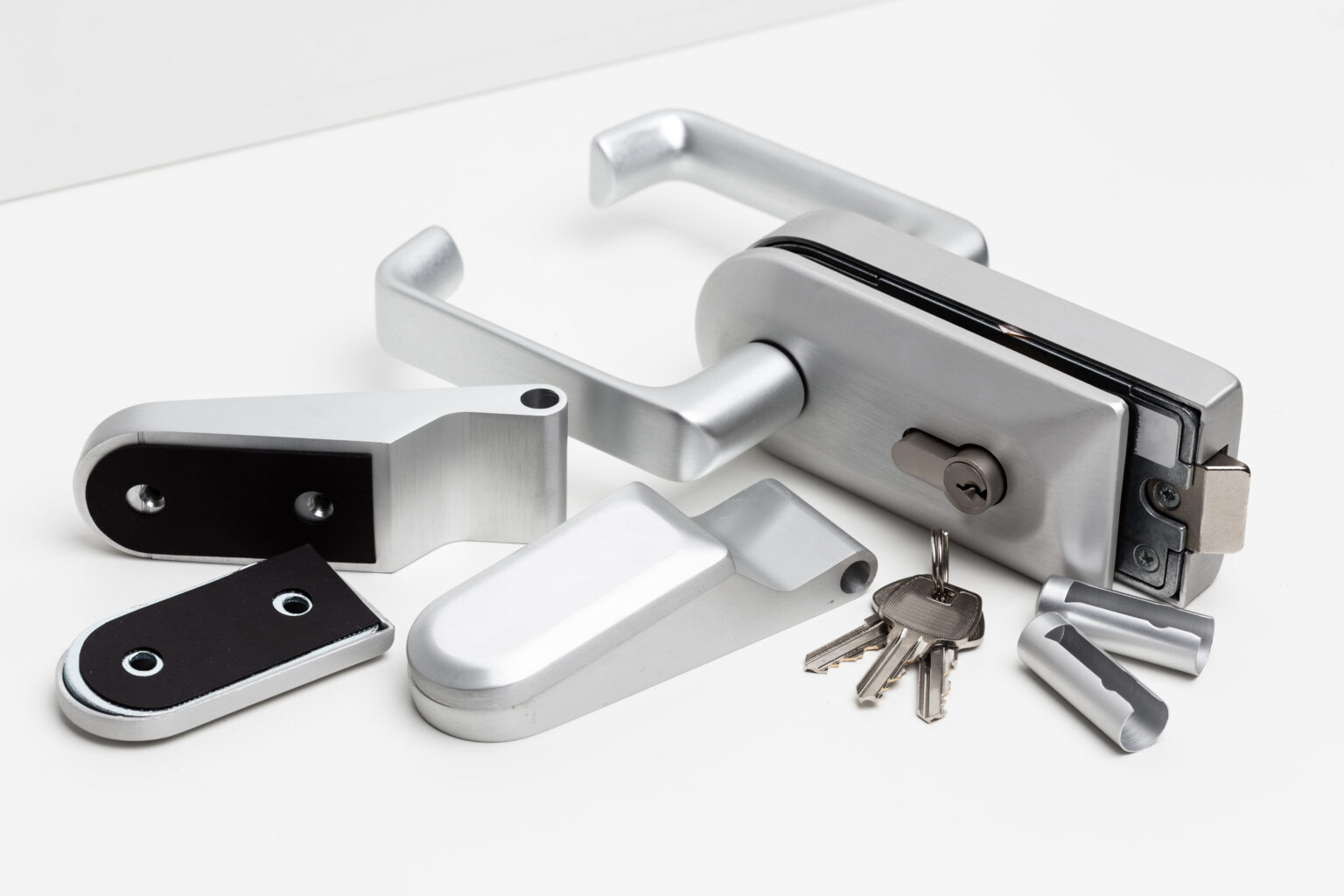 Bathroom Accessories & Curtain Brackets
